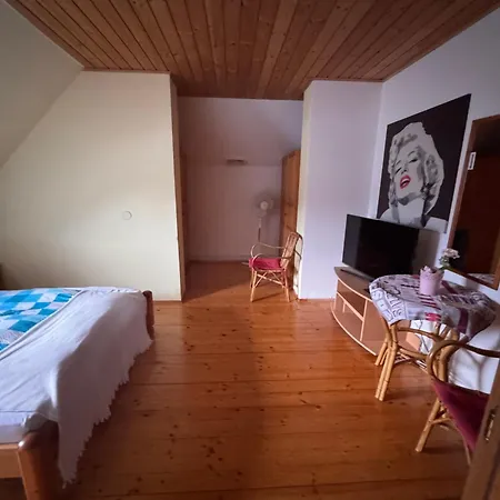 Austria Traveller Kirchdorf * كيرشورف آن دير كريمس