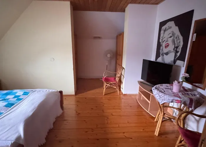 Austria Traveller Kirchdorf * كيرشورف آن دير كريمس